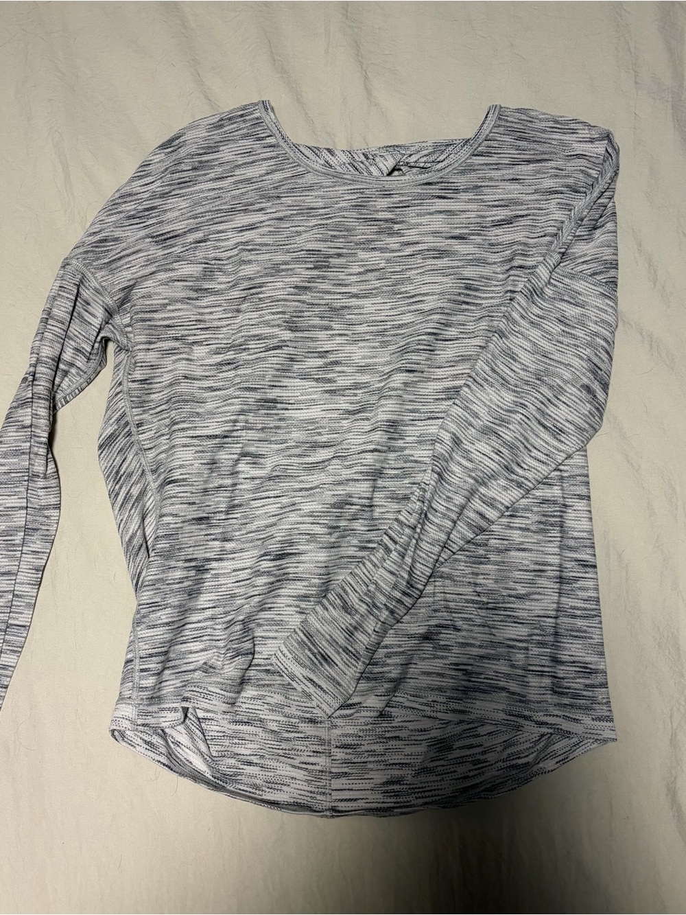 Lululemon Light Gray Space-Dye Long Sleeve Women's Top